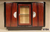 ArtDeco-Sideboard, Frankreich, um 1920, Palisander gespiegelt furniert, z.T. schwarz abgesetzt, große extravagante ChrombeschlÄge, seitlich ...