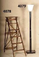 Stehlampe, ArtDeco, Frankreich, um 1930, klar kubistisch gegliederter Holzfuß, schwarz gefaßt, weißer Opalinglasschirm mit Chrommon- tierung, ...