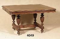 Ausziehtisch, Frankreich, um 1890, Eiche massiv, Gestell reiche Drechselarbeit, balusterfÖrmig, Wangen verbunden, ausziehbar, BÖden fehlen, ...