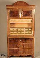 SchranksekretÄr, deutsch um 1900, Korpus Weichholz, Buche, im Rahmensystem aufgebaut, Nussbaum- und Wurzelnussfurnier, durchgehende Maserung, ...