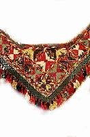 Schmuckband fÜr Deckenstapel, Usbekestan, um 1900, Flachstick-stickerrei m Seide.ca. 90 x 40 cm, SchÄtzwert: 650.- EURO, EHZ: 3-4