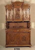 Vielzweckschrank, Frankreich, um 1890/1900, Korpus Eiche und Buche massiv, freistehende SÄulen, gedrechselt und gerieft, aufgesetzte ...