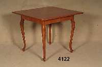 Tisch, deutsch, Gestell um 1900/20, Platte erneuert, Kirschbaum massiv, Platte Korpus Weichholz, Kirschbaumfurnier, Aufbau sehr harmonisch, Beine ...