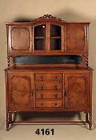 Aufsatzschrank, England, um 1910, Eiche und Nußbaum, Oberteil 4-tÜrig, 2 MitteltÜren mit Glas, Oberteilabschluß mit Vollholzschnitzerei , ...