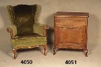 Beistellschrank, nach altem Vorbild, Eiche massiv, Eichefurnier, eine TÜr geschwungen abgesetzt, als PhonomÖbel gut geeignet, schÖnes ...