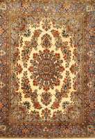 Lawar fein, Persien, 10 Jahre, feine Korkwo lle, ca. 261 x 204 cm, SchÄtzwert: 2100.- EUR . SchÖner dekorativer KnÜpfteppich in einen au ...