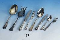 47-teiliges Besteck, deutsch um 1910, 800er Silber, Meistermarke Richard KÖberlin, DÖbeln, MÄanderdekor, best. aus: 6 FrÜhstÜck- messser, 6 ...