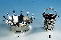 Eimerchen, Antwerpen 18. Jhd., Silber, Punzen, Meistermarke ungedeutet, in der Lit. Ähnl. abgebildet, H ca. 6 cm