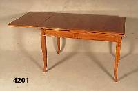 Ausziehtisch, im Biedermeierstil, Kirschbaum massiv, unter Verwendung Älterer Teile, Stil- mÖbel, wohnfertig, ca. 80x124x85 cm, ausge- zogen ca. ...
