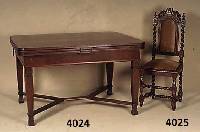 4 HerrenzimmerstÜhle, deutsch, um 1870, Eiche massiv, reiche Drechselarbeit, Beine versprosst, z.T. in sich gedreht, qualitÄt- volle ...