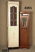 Pfeilerschrank, deutsch, um 1900/02, reiner Jugendstil, abstrakt, Korpus Weichholz/Hart- holz, Eiche- und Ahornfurnier, Kopfteil ge- rieft, 3-fach ...