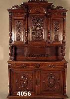 Aufsatzschrank, Frankreich, um 1880, Nußbaum massiv, Aufsatz mit vorgesetzten SÄulen, diese gerillt, Unterteil mit 2 Schubladen und TÜren, ...