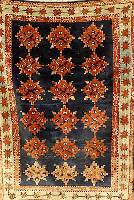 Darband, Rußland, um 1920, Wolle auf Wolle, ca. 168 x 126 cm, SchÄtzwert: 1800.- EURO, EHZ: 3-4