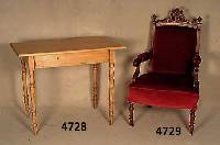 Stuhlsessel, deutsch, um 1885/90, GrÜnder- zeit, Buche und Nußbaum massiv, eklektizisti- scher Stil, Front mit gedrechselten FÜßen, Lehne mit ...