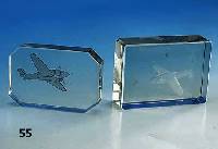 Konvolut 2 Paperweights, deutsch 30er Jahre, mit Flugzeug.-MattÄtzung, Gebr.-Sp., ca. 11.5 x 7.7 cm bzw. 11.8 x 8.5 cm