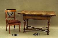 Ausziehtisch, deutsch/wohl Aachen, in Teilen um 1770, im 19. Jhd., zum Ausziehtisch umge- baut, Eiche massiv, ausziehbar, teilrestaur- riert, mit ...