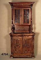 Vielzweckschrank, Belgien, um 1890/1900, Eiche massiv, Unterteil mit Rahmenmuster und geschnitzten LÖwenkÖpfen, Oberteil als Vitrine mit ...