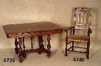 Ausziehtisch, Frankreich, um 1880, Henry II Eiche massiv, FÜße verstrebt und gedrechselt, Zarge getreppt, leichte Gebrauchsspuren, schÖnes ...