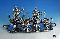 5-teiliges Kaffee- und Teeset, 900er Silber, barockisierend, floral verziert, mit Kartuschen (frei), 2 Teile mit Innenvergol- dung, best. aus: 2 ...
