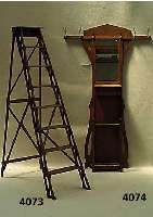 Bibliotheksleiter, Frankreich, um 1910, Patente E-80, ein Exemplar der legendÄren Patent-Bibliotheksleiter E80, Hartholz ge- wachst, mit ...
