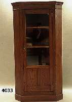 Eckschrank, deutsch, um 1900, Eiche massiv, TÜr auf Rahmen gearbeitet, Leisten einfach ge- treppt, schÖner harmonischer Aufbau, TÜr ver- glast, ...
