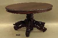 Großer Ausziehtisch, Frankreich, um 1860/70, Eiche massiv, ovale Arbeitsplatte mit ge- schuppter Umrandung, SÄulenfuß 4-fach aus- ladend, diese ...