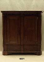 Brautschrank, deutsch, datiert 1838, wohl Westfalen, Eiche massiv, StollenfÜße, abge- schrÄgte Ecken, Kopfleiste 3-fach gestuft, TÜren mit ...