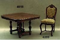 Ausziehtisch, Frankreich, um 1880, Eiche massiv, Henry Deux, FÜße verstrebt und ge- drechselt, Zarge getreppt, Ausziehplatte vor- handen, ...