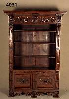 BÜcherregal, Holland, um 1870, Weichholz, Eiche massiv, unten 2 TÜren mit dekorativen Schnitzarbeiten im Renaissancestil, Lisenen vielfach ...