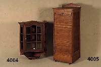 EckhÄngeschrÄnkchen, im Barockstil, Eiche massiv, allseitig verglast, Sprossenfenster, Giebel leicht geschwungen, als Sammlerschrank bestens ...