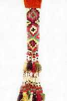 Zopfschmuck, Usbekistan, um 1890, Seidenum- wickelte Baumwollkordel,Seidenquasten mitGlas- perlen und Kunstvoll geknoteten SeidenschnÜren LÄnge 80 ...