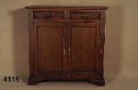 Vertiko, deutsch, um 1910, Weichholz massiv, mit Bierlack gefaßt, zwei SchÜbe im Kopfteil, mit profilierten Rahmenleisten, BeschlÄge original, ...