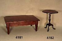 Couchtisch, England, nach altem Vorbild von 1910, Teakholz, stabil, links und rechts eine Schublade, praktisch, neu lackiert, viel- vach ...