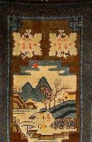 Pao Two, China, um 1900, Wolle auf Baumwolle, ca. 120 x 60 cm, SchÄtzwert: 950.- EURO, EHZ: 2-3
