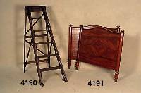 Bibliotheksleiter "Patent E-80", Frankreich, um 1910, ein Exemplar der legendÄren Patent-Bibliotheks-Leiter E80, Hartholz ge- wachst, ...