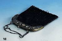 Abendtasche, Hanau um 1900, 800er Silber, feiner Guss, nachgestochen, reiche Ornamentik: FrÜchte
