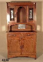 Aufsatzbuffet, deutsch, um 1920, Weichholz (Pitchpine), mit Glas und SpiegeleinsÄtzen, Gebrauchsspuren, aufgelegte Schnitzereien, ohne ...