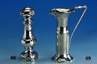 Pfeffermühle, Italien, 800er Silber, Perlleistenverzierung bzw. abstrakt verziert, Bekrönung fehlt, H ca. 18 cm