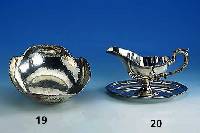 Anbietschale, deutsch, Gebr.KÜhn, SchwÄbisch- GmÜnd, 835er Silber, Hammerschlagver- zierung, um 1900, Rand mit Kordelbandverzierung, ca. 375 ...