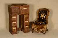 Ankleide- bzw. Ziersessel, deutsch/Italien, um 1870/80, Gestell Buche, Weichholz, Beine Buche gedrechselt, Reste alten Wurmbefalls, original Bezug ...