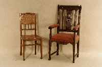 6 StÜhle, deutsch, um 1910, Buche massiv, mittelbraun gebeizt, RÜckenlehne mit Korbge- flecht und kleinen gedrechselten SÄulen, sparsame ...