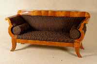 Sofa, Biedermeierstil, nach dem Vorbild von 1830, Kirschbaum, teils massiv, gestreifter Bezug, wohnfertig, handpoliert, sehr bequem, praktisch, ...