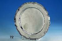 Silberteller, 900er Silber, Handarbeit, blumenfÖrmiger Teller, berieben, D. ca. 28 cm Gewicht 590 g