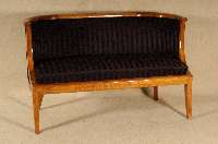 Sofa, Biedermeierstil, nach dem Vorbild von 1830, Kirschbaum massiv, Polster und Bezug neu, wohnfertig, handpoliert, sehr bequem, praktisch, ...