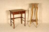 BlumensÄule, Frankreich, um 1915, Jugendstil , Eiche massiv, natur belassen, vierseitige Zierteile in aufwendiger Durchbrucharbeit, 2 Ebenen, ...