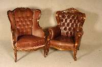 Sessel, Italien, um 1960, Buche massiv, nußbaumfarben gelackt, Louis-XV-Stil, gebogene FÜße, geschweifte RÜckenlehne, original Bezug, dieser ...