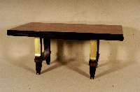 ArtDeco-Konferenztisch, Frankreich, um 1935, ausziehbar, Riopalisander gespiegelt furniert , z.T. schwarz abgesetzt, schÖne großflÄchige ...