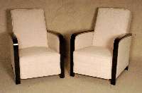 Paar Fauteuils, ArtDeco, Frankreich, um 1920, Lehnen und FÜße schwarz gefaßt, mit creme- farbenem Velour neu bezogen (pflegeleichter Microtex ...
