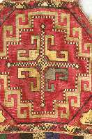 Spiegeltasche, Turkmenistan, um 1880, Petit-Point Stickerei, ca. 37 x 34 cm, Schätzwert: 600.- EURO, auf Kattun mit H?ckelborte, und ...