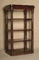 Etagere, Sachsen/wohl Dresden, um 1830/40, SÄulen Mahagoni massiv, mit korinthischen Kapitelen, Pyramidenmahagonifurnier fein gespiegelt, 3 ...